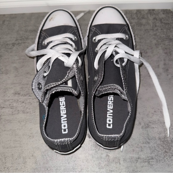 Converse women’s sneakers size 5 double tongue chuck Taylor low gray shoes - Picture 4 of 8